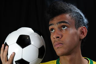 开云下载-NBA最佳新秀竞争激烈 三人数据旗鼓相当，nba最佳新秀含金量