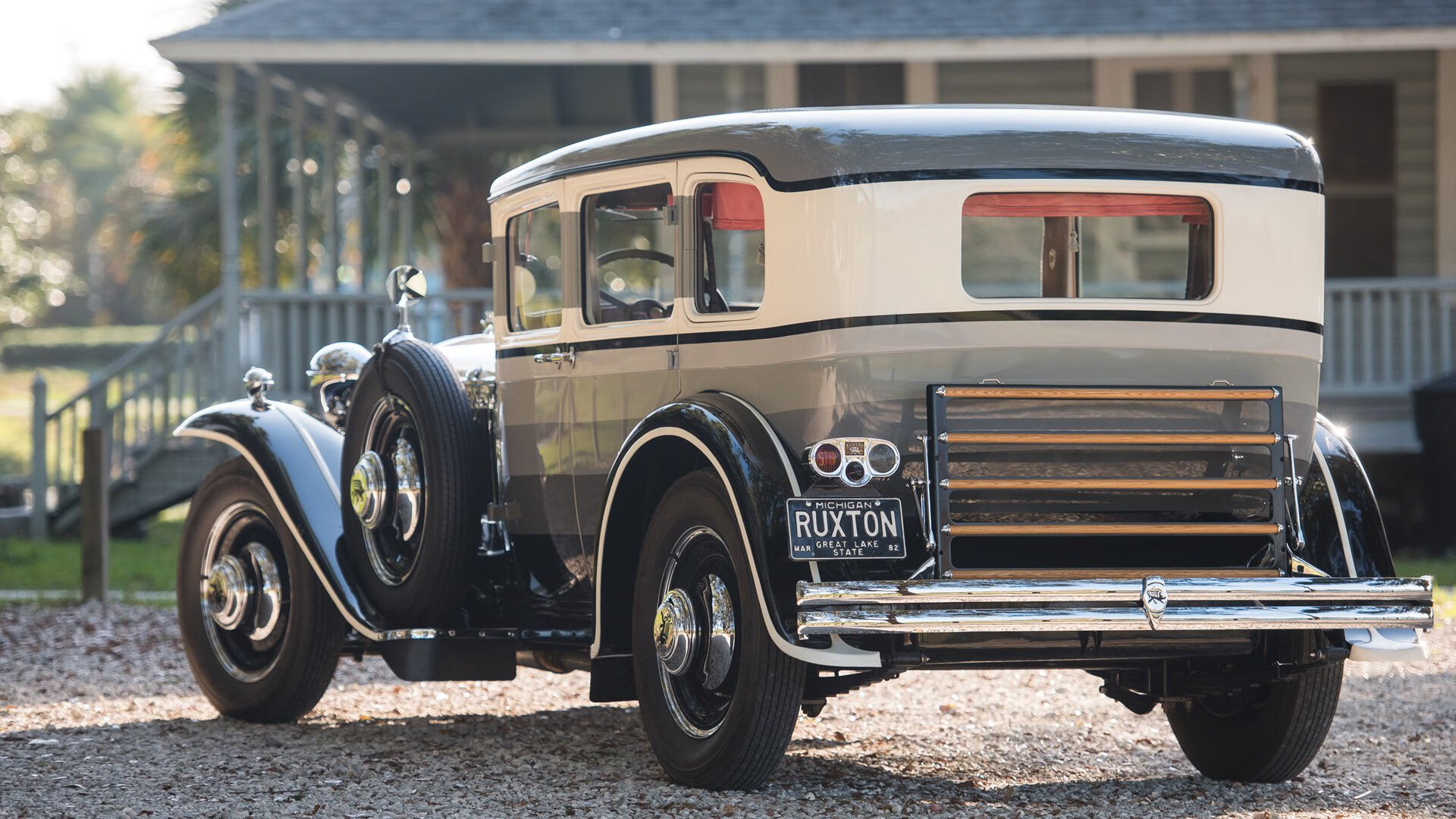 中国女排赛后集体鞠躬感谢球迷支持，中国女排让我心生敬意