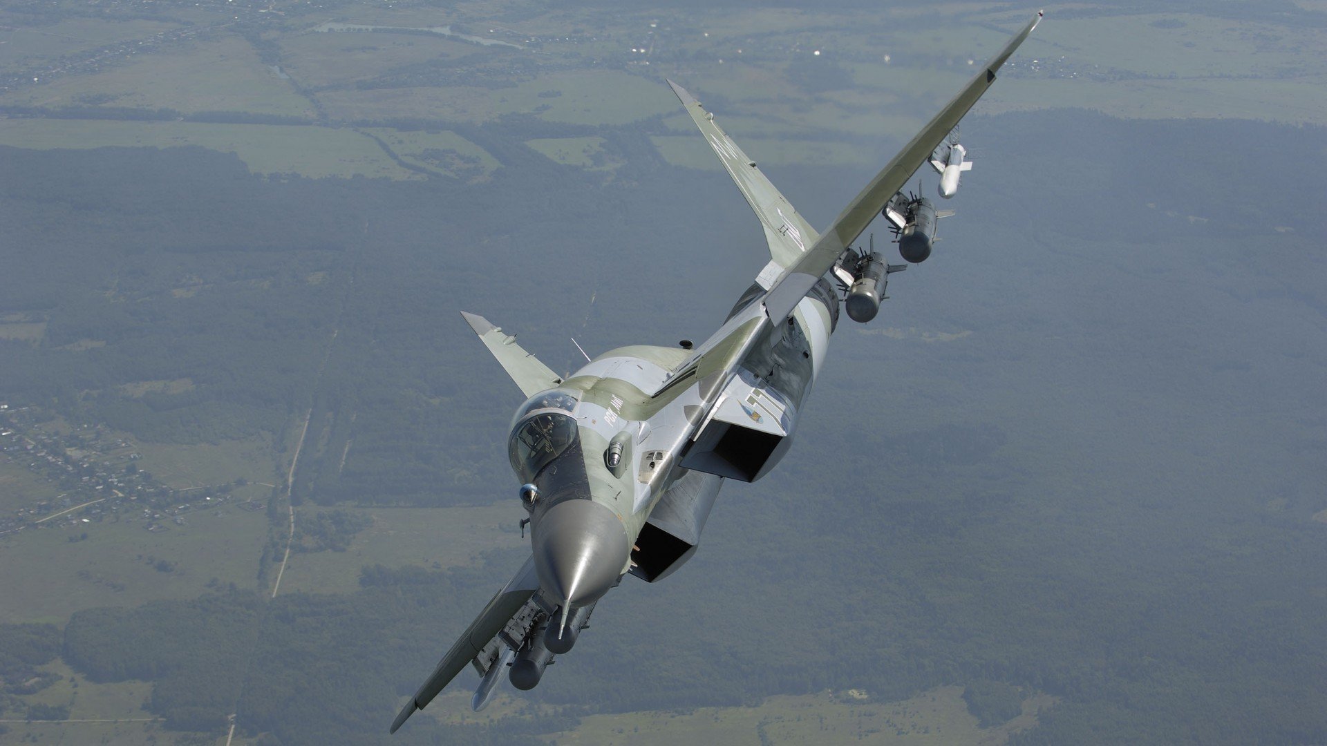 国际友谊赛表现不佳引发外界对备战状态的质疑,国际友谊赛比赛